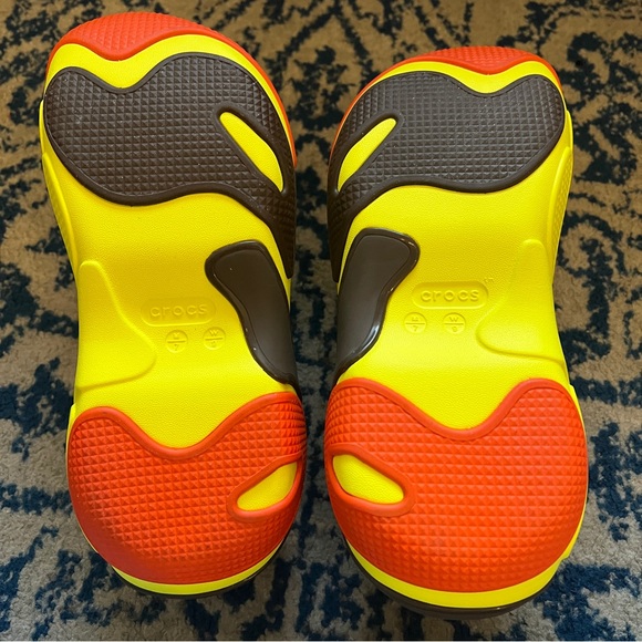 CROCS Womens BUBBLE CRUSH CLOG SESAME W 9- M 7. - Picture 7 of 7